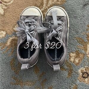 Converse Kids- All Star Chuck Taylor Gray /White 10. 3itemsfor$20
